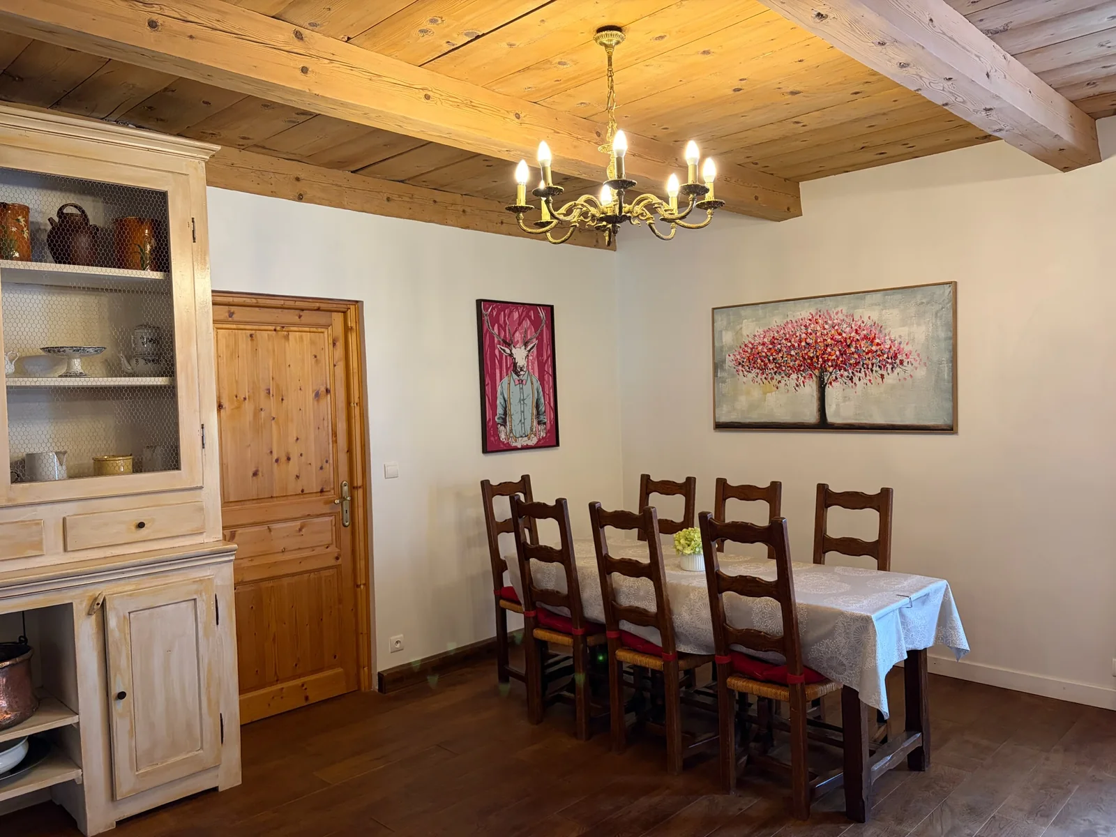 Salon — coin repas